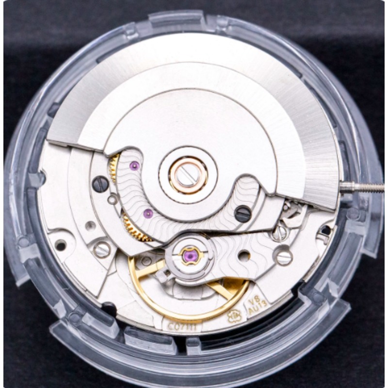 Movimento Automatico Certifica - Watch V8 recensione e prezzo